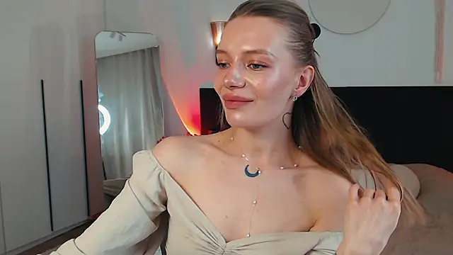 LunaticaBae online show from 23, 5, 2026
