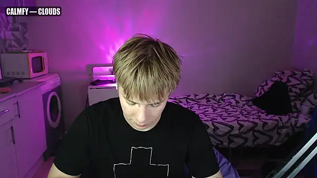 Snapshot of yourlildemon chatting on 4, 8, 2026 yourlildemon online show from 4, 8, 2026