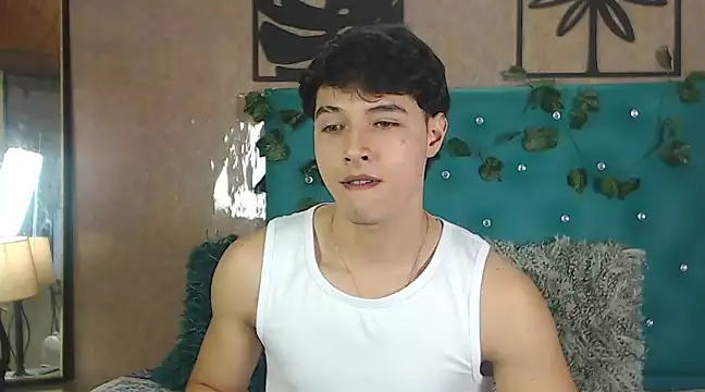 LiamAndrewzz online show from 25, 2, 2025