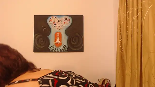 Snapshot of Maduragins_hot chatting on 10, 11, 2025 Maduragins hot online show from 10, 11, 2025