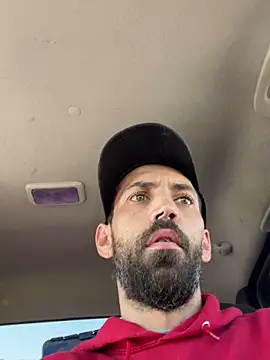 Snapshot of QueenM3 chatting on 8, 9, 2025 QueenM3 online show from 8, 9, 2025