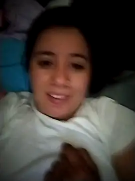 Snapshot of sweetie__annieee chatting on 23, 9, 2025 sweetie annieee online show from 23, 9, 2025