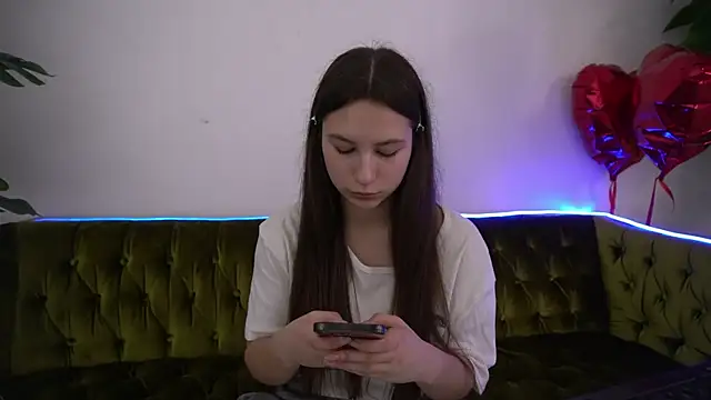 PaigePrado online show from 7, 3, 2025