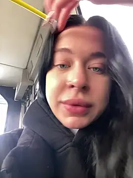 AlishaPrettyBlade online show from 19, 3, 2025