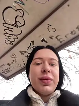 AlishaPrettyBlade online show from 21, 3, 2025