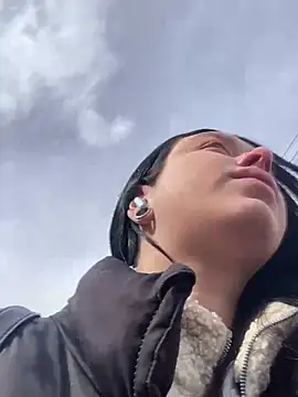 AlishaPrettyBlade online show from 22, 3, 2025