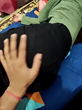 Snapshot of HorNy_Bro_Sis chatting on 9, 3, 2025 HorNy Bro Sis online show from 9, 3, 2025