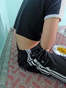 Snapshot of HorNy_Bro_Sis chatting on 19, 10, 2025 HorNy Bro Sis online show from 19, 10, 2025