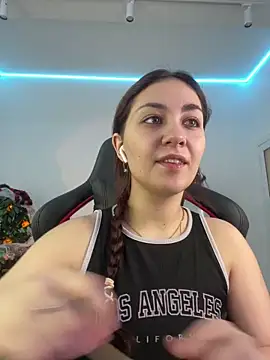 AshleySkott  online show from 3, 11, 2025