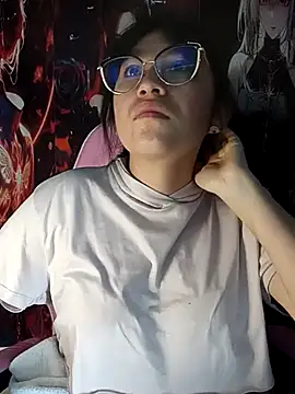 Snapshot of Arielle_lov chatting on 6, 4, 2026 Arielle lov online show from 6, 4, 2026