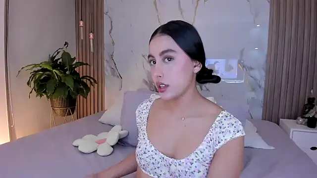 miss martiina online show from 15, 2, 2026