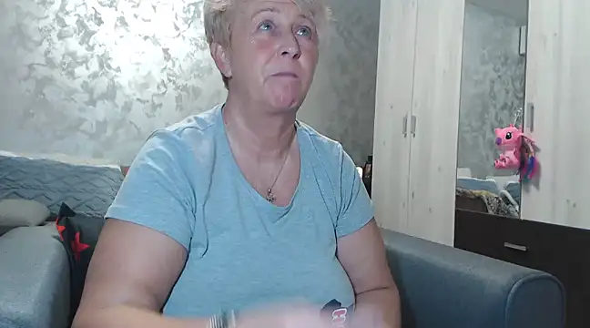 RosesandLillies online show from 10, 2, 2025