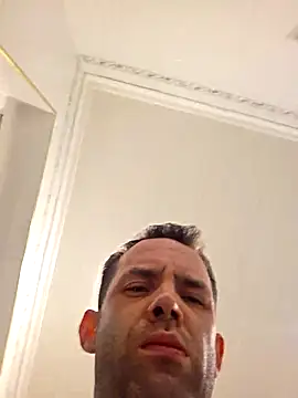 Snapshot of Nidge251 chatting on 16, 4, 2026 Nidge251 online show from 16, 4, 2026
