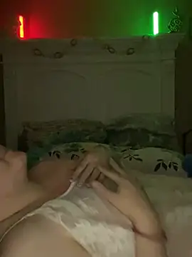 HTXBELLE online show from 5, 3, 2025