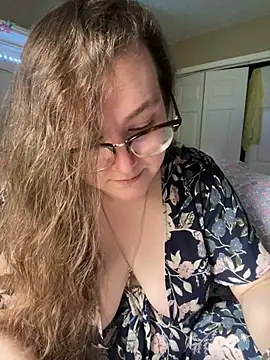 HTXBELLE online show from 19, 3, 2025