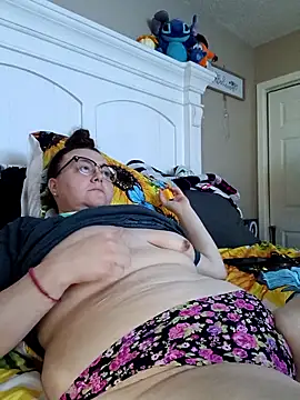 HTXBELLE online show from 20, 9, 2025