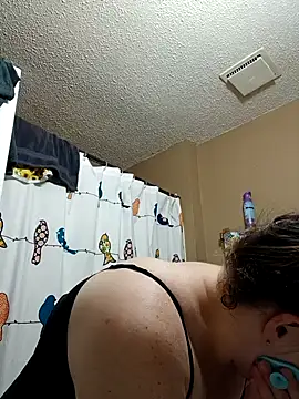 HTXBELLE online show from 25, 9, 2025