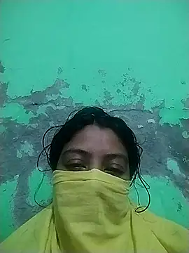 Snapshot of cuteangel9999 chatting on 11, 10, 2025 cuteangel9999 online show from 11, 10, 2025