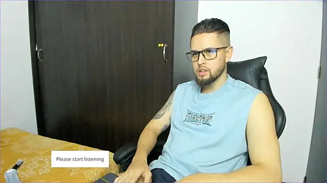 Snapshot of bastianwatson10 chatting on 4, 11, 2025 bastianwatson10 online show from 4, 11, 2025