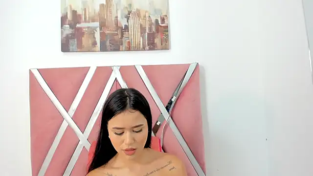 Emily-Carter online show from 15, 12, 2025