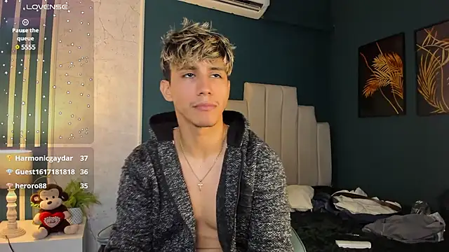 Allex Cano online show from 17, 3, 2025