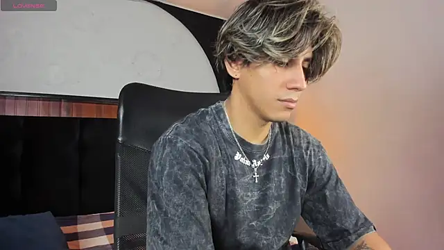 Allex Cano online show from 12, 9, 2025