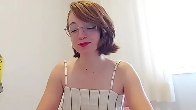 Elise Nyx online show from 4, 12, 2025