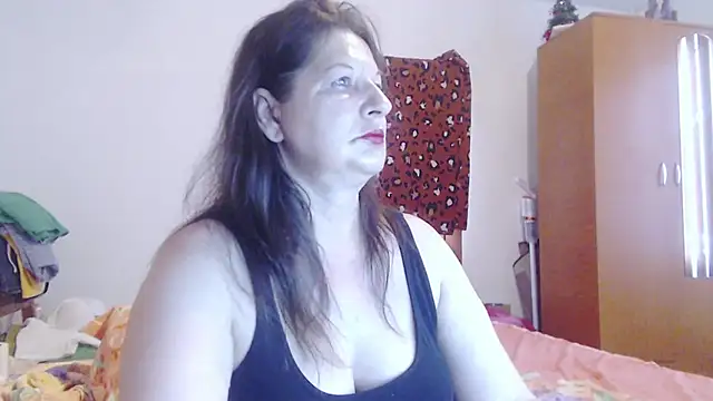 Snapshot of ExtasyMature chatting on 6, 7, 2026 ExtasyMature online show from 6, 7, 2026