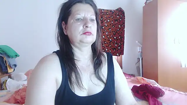 Snapshot of ExtasyMature chatting on 7, 7, 2026 ExtasyMature online show from 7, 7, 2026
