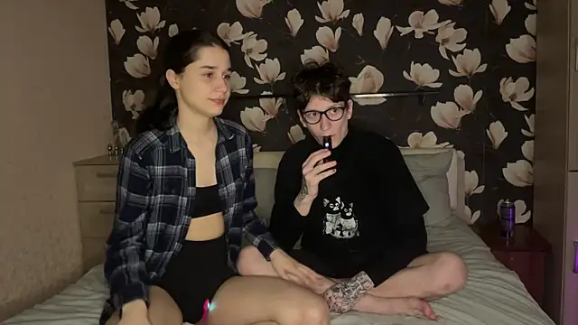 baby lesi online show from 9, 4, 2026