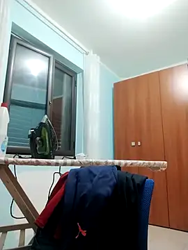 Snapshot of Dolcecurvy chatting on 8, 11, 2025 Dolcecurvy online show from 8, 11, 2025