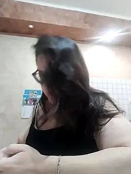 Snapshot of Dolcecurvy chatting on 18, 11, 2025 Dolcecurvy online show from 18, 11, 2025