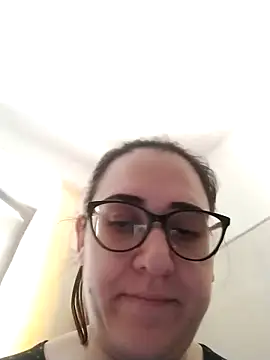 Snapshot of Dolcecurvy chatting on 21, 11, 2025 Dolcecurvy online show from 21, 11, 2025