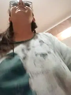 Snapshot of Dolcecurvy chatting on 15, 12, 2025 Dolcecurvy online show from 15, 12, 2025