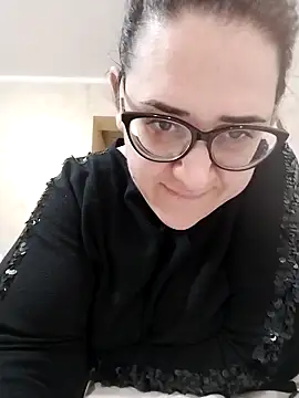 Dolcecurvy online show from 31, 3, 2026