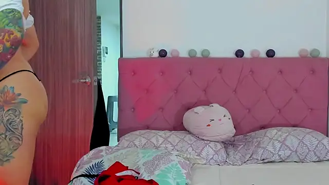 Snapshot of ela_black chatting on 21, 2, 2025 ela black online show from 21, 2, 2025