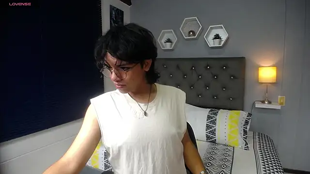 Snapshot of cheryl_bohareal chatting on 27, 2, 2025 cheryl bohareal online show from 27, 2, 2025