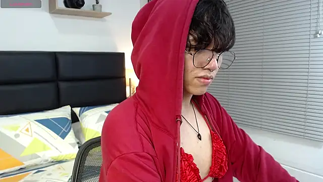 Snapshot of cheryl_bohareal chatting on 7, 3, 2025 cheryl bohareal online show from 7, 3, 2025