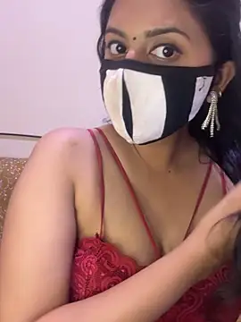 Dishasarmaa05 online show from 11, 4, 2026