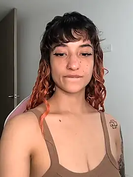 Snapshot of jennalux_ chatting on 21, 10, 2025 jennalux online show from 21, 10, 2025