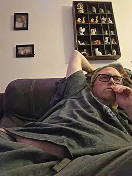 Snapshot of Smallone327 chatting on 15, 2, 2026 Smallone327 online show from 15, 2, 2026