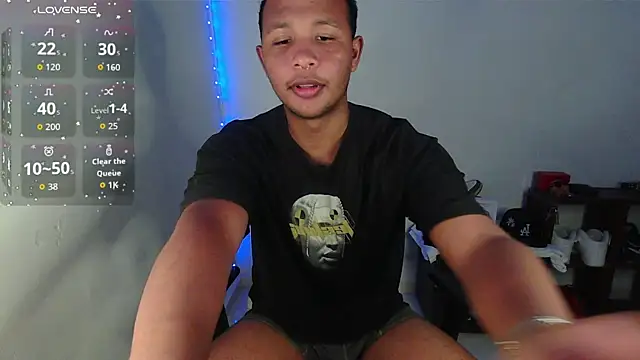 Gooss cum online show from 25, 10, 2025