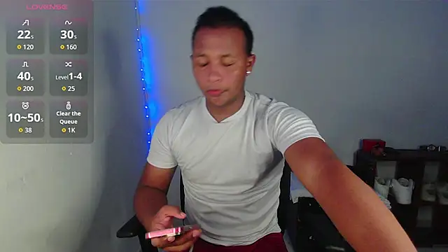 Gooss cum online show from 8, 11, 2025