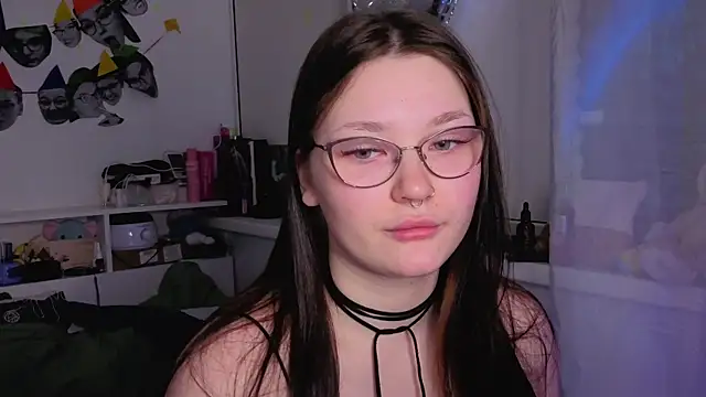 milliedoll online show from 12, 11, 2025