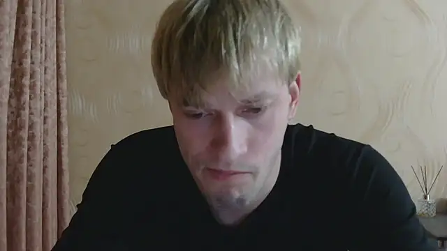 Snapshot of frama666 chatting on 19, 4, 2026 frama666 online show from 19, 4, 2026