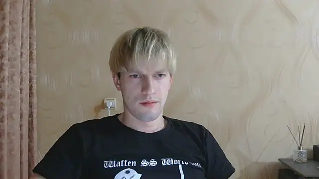 Snapshot of frama666 chatting on 17, 5, 2026 frama666 online show from 17, 5, 2026