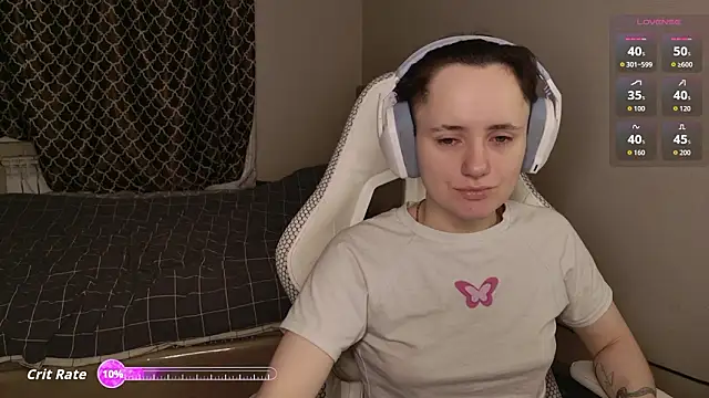 Luna Loveee online show from 13, 2, 2026