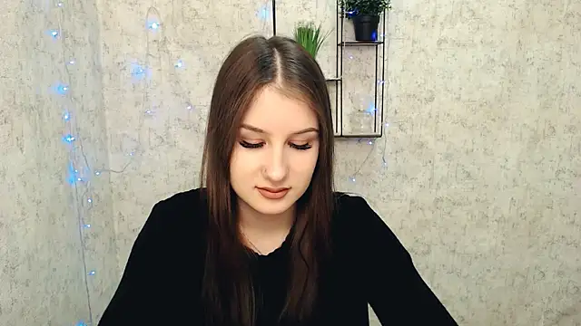 Snapshot of _MiaAngell chatting on 23, 2, 2025  MiaAngell online show from 23, 2, 2025