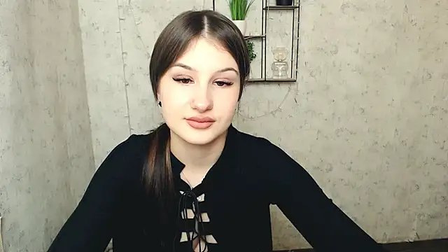 Snapshot of _MiaAngell chatting on 5, 3, 2025  MiaAngell online show from 5, 3, 2025