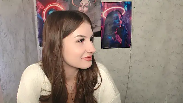 Snapshot of _MiaAngell chatting on 28, 10, 2025 MiaAngell online show from 28, 10, 2025